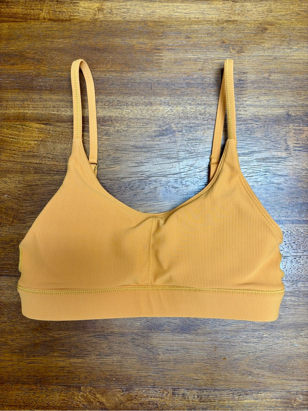 Wilo Ribbed Sports Bra - Picture 4 of 6
